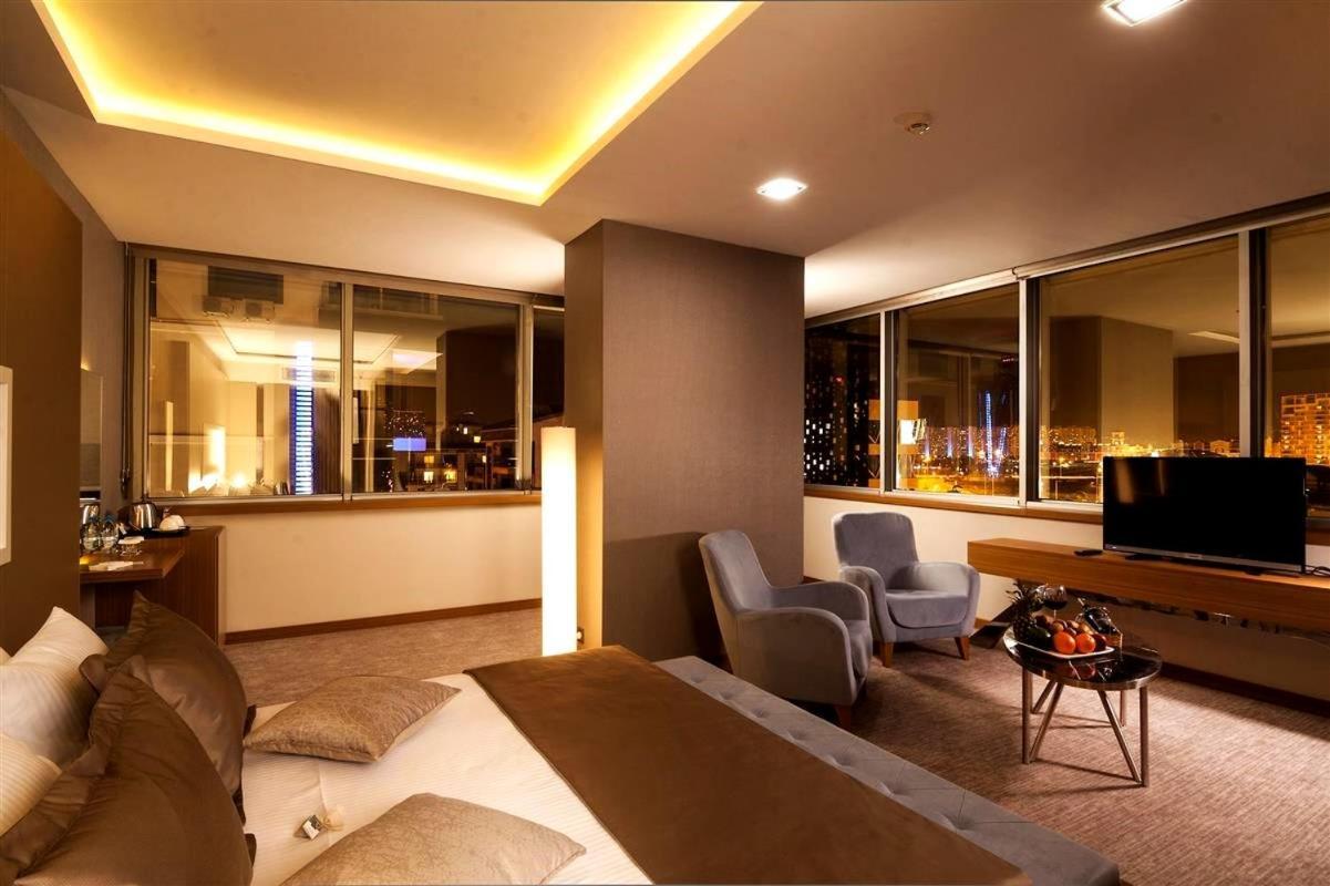 Majura Hotel Business Izmir Exterior photo