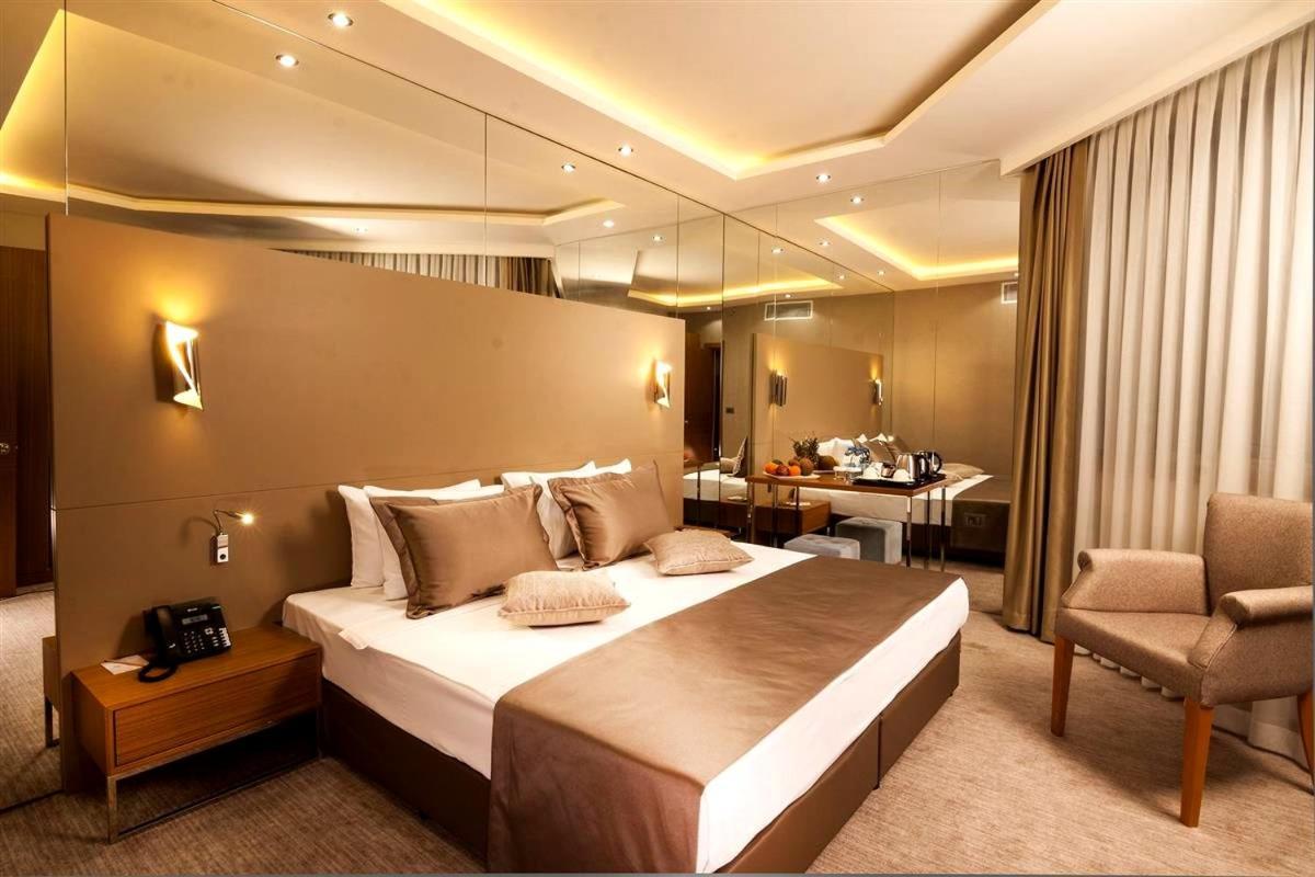 Majura Hotel Business Izmir Exterior photo